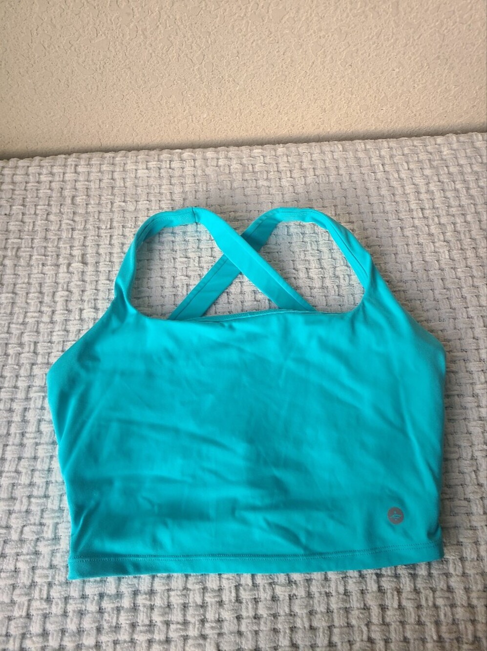 HALARA Turquoise Crossback Sports Bra Tank Size M